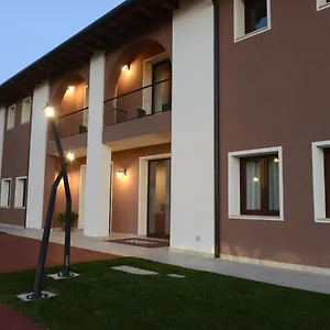  Hotel L'insolito Posto