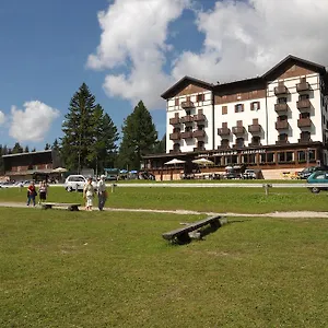 3* Hotel Lavaredo